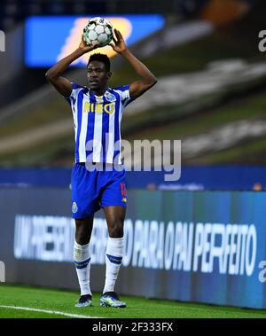 14 marzo 2021; Stadio Dragao, Porto, Portogallo; Campionato Portoghese 2020/2021, FC Porto contro Pacos de Ferreira; Zaidu Sanusi di FC Porto Foto Stock