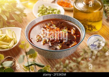 Zuppa cinese di verdure Foto Stock