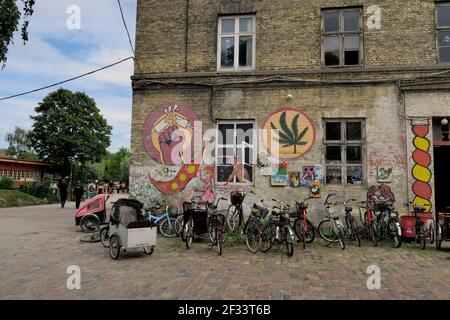 Geografia / viaggio, Danimarca, Copenaghen, scena di strada nella città libera Christiania, Fristad Christiani, diritti aggiuntivi-clearance-Info-non-disponibile Foto Stock