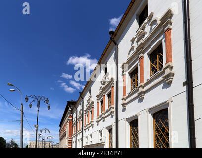 Il terminal ferroviario Kazansky (Kazansky vokzal) è uno dei nove terminal ferroviari di Mosca, Russia. Costruzione dell'edificio moderno secondo la t Foto Stock