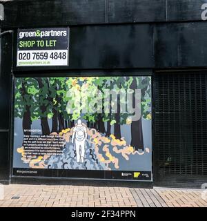 Londra UK, marzo 15 2021, High Street Retail Store chiuso e a Let durante Coronavirus Covid-19 Pandemic Lockdown Foto Stock