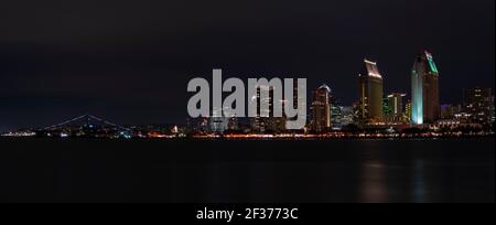San Diego Skyline di notte Foto Stock