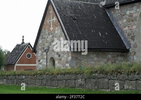 Svezia, Schweden; Città della Chiesa di Gammelstad; Kirchendorf; Chiesa di Nederluleå - frammento dell'edificio; Kościół z kamienia, kamienny mur Foto Stock