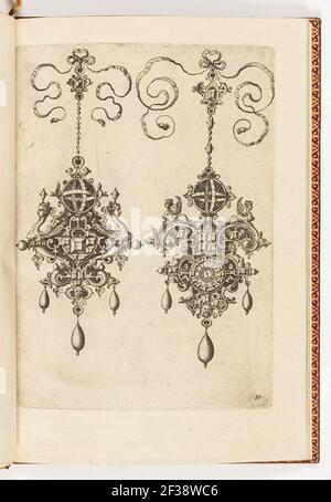 Stampa, Plate 10, da Monilium Bullarum Inauriumque Artificiocissimae Icones, Ioannis Collaert Opus postremum (disegni per Collane, Pendenti e Orecchini della massima abilità, l'opera finale di Foto Stock