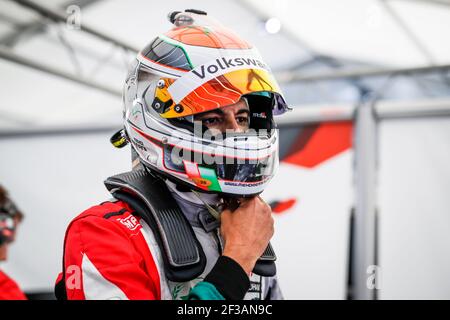 BENNANI Mehdi, (MAR), SLR VW Motorsport, Volkswagen Golf GTI TCR, ritratto durante la Coppa del mondo FIA WTCR 2019 del Portogallo, Vila Real dal 5 al 7 luglio - Foto Florent Gooden / DPPI Foto Stock