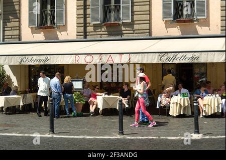 Ristorante caffe Rosati, Piazza del Popolo, Roma, Lazio, Italia, Europa Foto Stock