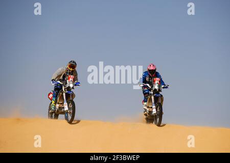 98 Garcia Sara (esp), Yamaha, Pont Grup Yamaha, originale Motul, Moto, Moto, 99 Vega Puerta Javier (esp), Yamaha, Pon Grup Yamaha, originale Motul, Moto, Bici, azione durante la fase 10 della Dakar 2020 tra Haradh e Shubaytah, 608 km - SS 534 km, in Arabia Saudita, il 15 gennaio 2020 - Foto Florent Gooden / DPPI Foto Stock