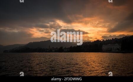 Alba, tramonto, aurora e crepuscolo