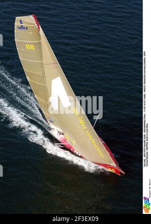 VELA - DEFI PETIT NAVIRE 2006 - DOUARNENEZ (FRA) - DAL 14 AL 16/07/2006 - FOTO : FRANCOIS VAN MALLEGHEM / DPPI VM MATERIAUX / SKIPPER : JEAN LE CAM (FRA) Foto Stock