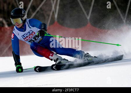 Cortina d'Ampezzo, Italia 18 febbraio 2021: FRIDGEIRSDOTTIR Holmfridur Dora (ISL) in gara ai CAMPIONATI MONDIALI DI SCI ALPINO TELEPASS FIS 2021 Foto Stock