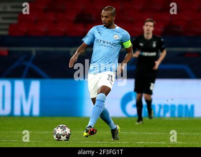 Fernandinho di Manchester City in azione durante il round della Champions League di 16 seconda tappa alla Puskas Arena, Budapest. Data immagine: Martedì 16 marzo 2021. Foto Stock