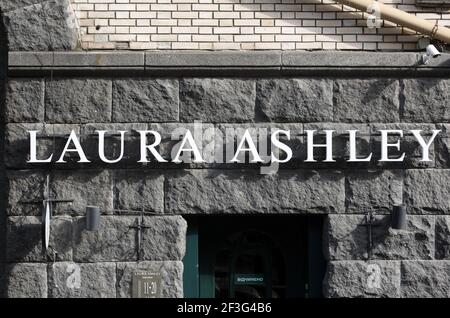 Kiev, Ucraina. 09 marzo 2021. Il logo Laura Ashley è visibile sull'ingresso di un negozio di marca a Kiev. Credit: SOPA Images Limited/Alamy Live News Foto Stock