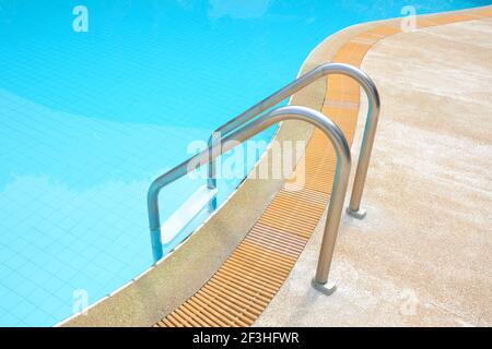 Piscina con scaldacqua Foto Stock