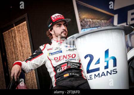 ALONSO Fernando (spa), Toyota TS050 ibrida lmp1 team Toyota Gazoo Racing, ritratto durante le 2018 le Mans 24 ore pesage, il 10 giugno al 11 sul circuito di le Mans, Francia - Foto Jean Michel le Meur / DPPI Foto Stock