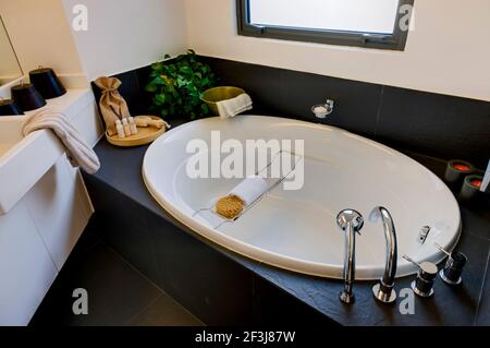 V Serviced Apartments, Causeway Bay, Hong Kong (designer: Anderson Lee) Foto Stock