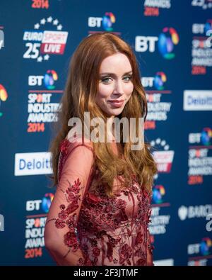 Una Healy arriva al BT Sport Industry Awards 2014 A Battersea Evolution - Londra Foto Stock