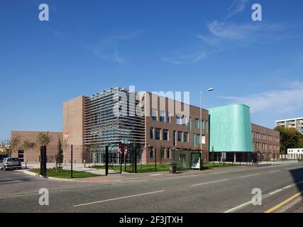 Trinity High School, Hulme Manchester, Nuova scuola superiore a Manchester costruita da Willmott Dixon Foto Stock