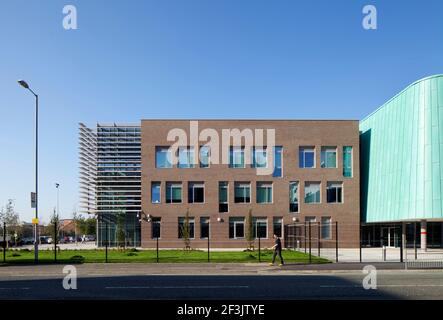 Trinity High School, Hulme Manchester, Nuova scuola superiore a Manchester costruita da Willmott Dixon Foto Stock