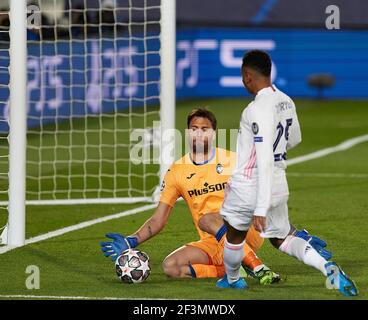 Madrid, Spagna. 16 Marzo 2021. Rodygo Goes (Real Madrid CF) visto in azione durante il round della UEFA Champions League del 16 seconda tappa tra Real Madrid e Atalanta Bergamo a Valdebebas Sport City a Madrid.(Punteggio finale; 3 a 1 per Real Madrid, qualificandosi in un globale della cravatta 4-1) (Foto di Manu Reino/SOPA Images/Sipa USA) Credit: Sipa USA/Alamy Live News Foto Stock