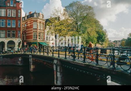 Canal Bridge ad Amsterdam 2001 Foto Stock