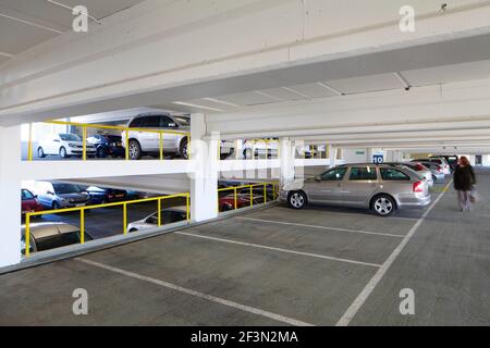 Leeds Woodhouse Car Park, Leeds. Willmott Dixon hanno ampiamente ristrutturato il Woodhouse parcheggio auto in Leeds Leeds City Council. Foto Stock