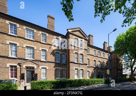 Du canna Road, Londra. Alloggi sociali. Foto Stock