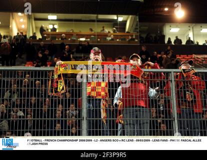 CALCIO - CAMPIONATO FRANCESE 2008/2009 - L2 - ANGERS SCO OBIETTIVO V RC - 09/03/2009 - VENTILATORI - FOTO PASCAL ALLEE / FLASH PRESS Foto Stock