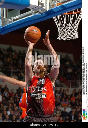 BASKETBALL - EUROLEGA 2007/2008 - LE MANS (FRA) - 07/11/2007 - PHOTO : PASCAL ALLEE / HOT SPORTS / DPPI LE MANS V VILNIUS - MATT NIELSEN (VILNIUS) Foto Stock