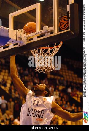 BASKET BALL - EUROLEGA 2007/2008 - CLERMONT-FERRAND (FRA) - 14/11/2007 - PHOTO : PASCAL ALLEE / HOT SPORTS / DPPI ROANNE V FENERBAHCE - (11) WILLIAM SOLIMAN (ROANNE) Foto Stock