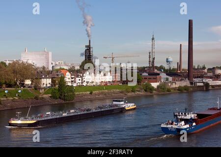 Beratung von Dienstleistungen und Verkauf von Dienstleistungen und Verkauf von Dienstleistungen, Duisburg-Homberg Foto Stock