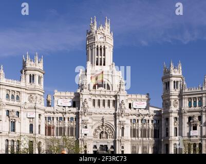 Palazzo Cibeles (precedentemente chiamato Palazzo delle Comunicazioni), costruito da Antonio Palacios Ramilo, Plaza de Cibeles, Madrid, Spagna. Foto Stock