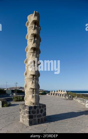 El Medano, tenero, Tenerife. Stele am Strand, Tenerife, El Medano Foto Stock