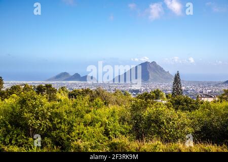 Vista su Curepipe da Trou aux Cerfs o vulcano Murr´s a Mauritius, Oceano Indiano, Africa Foto Stock