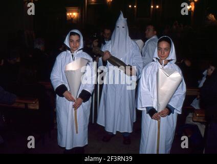 Castelsardo, Sardegna, Italia, la settimana Santa (scannerizzata dalla slide) Foto Stock