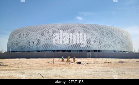 Una vista dello Stadio al Thumama in costruzione. È una delle sedi di FIFA 2022. Foto Stock