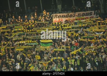 CALCIO - CAMPIONATO FRANCESE 2012/2013 - LIGUE 2 - FC NANTES / DIJON FCO - 22/10/2012 - FOTO PASCAL ALLEE / DPPI - TIFOSI NANTES Foto Stock