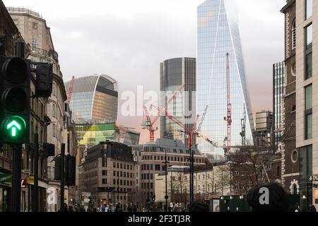 Skyline della città di londra da Aldgate Foto Stock
