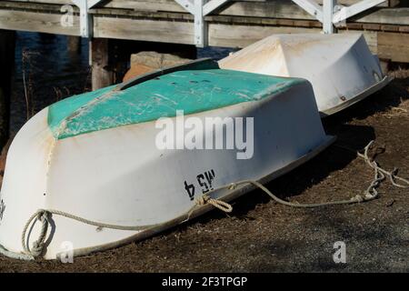 Piccola cittadina di mare nella sezione di Capo Ann del Massachusetts orientale. Comunità ricca. Qui ci sono molti boaters e pescatori. Tutte le forme e le dimensioni delle imbarcazioni. Foto Stock