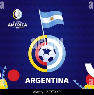 Bandiera argentina onda su palo e palla di calcio. Sud America Calcio 2021 Argentina Colombia illustrazione vettoriale. Campo d'abckground del torneo Illustrazione Vettoriale