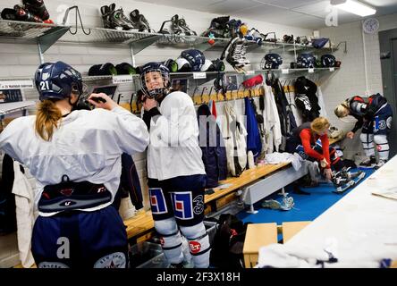 Anna Rydberg femmina di hockey nella squadra a femminile del club di hockey Linköping. Foto Stock