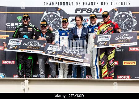 GOMAR Nicolas (fra), LAMBERT Julien (fra), AGS Events (fra), Porsche Cayman GT4 Clubsport MR, MICHAL Fabien (fra), GUILVERT Gregory (fra), SAINTELOC Racing (fra), Audi R8 LMS GT4, WALLGREN Rodolphe (fra), PISTA FRANCESE GTSA 2018, podio nel corso del GT55, pista francese GTA 4, pista GTSA Dal 12 al 14 ottobre a le castellet, Francia - Foto Thomas Fenetre / DPPI Foto Stock