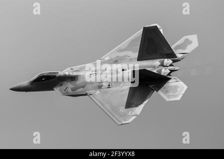 Lockheed Martin F-22A Raptor visto qui durante la sua esposizione al RAF Fairford, Gloustersshire, UK.for il 2017 RIAT, preso 14 Jult 2017. Foto Stock