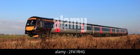 Cross Country TurboStar 170637 passando Whittlesey città, Fenland, Cambridgeshire, Inghilterra Foto Stock