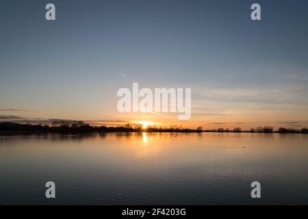 Rilassante Inverno Sunset Reflection Foto Stock