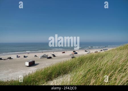 Vista sulla spiaggia di Vejers a Jutland, Danimarca, nelle giornate di sole Foto Stock