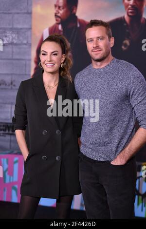 FILE PHOTO - file photo datato 14 gennaio 2020 di Elizabeth Chambers Hammer, Armie Hammer partecipa alla prima di Columbia Pictures 'Bad Boys for Life' al TCL Chinese Theatre di Los Angeles, CA, USA. Hammer è stato accusato di aver violentato una donna a Los Angeles nel 2017. La donna, di 24 anni chiamata solo Effie, ha fatto le accuse durante una conferenza stampa virtuale giovedì. Hammer, 34 anni, ha negato le accuse. Il suo avvocato ha detto che erano 'oltraggiosi' e Hammer 'accoglie favorevolmente l'opportunità di fissare il record dritto'. Foto di Lionel Hahn/ABACAPRESS.COM Foto Stock