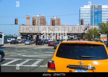 Geografia / viaggio, Stati Uniti, New Jersey, New Jersey City, Olanda tunnel, Avvicinamento con stazione a pedaggio, Additional-Rights-Clearance-Info-Not-Available Foto Stock