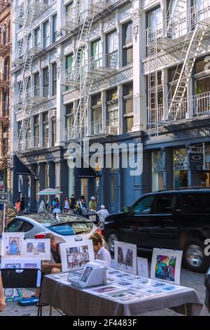 Geografia / viaggio, Stati Uniti, New York, New York City, Manhattan, Soho, Prince Street, artista, facciata con , diritti aggiuntivi-clearance-Info-non-disponibile Foto Stock