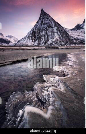 Geografia / viaggio, Norvegia, Senja, inverno, diritti aggiuntivi-clearance-Info-non-disponibile Foto Stock