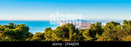 Panorama della città di Sète da Mont Saint Clair, Occitanie in Francia Foto Stock